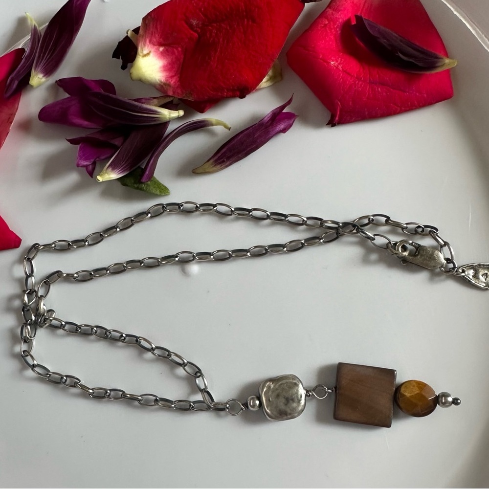 Silpada sterling Silver 925 mother of pearl, & tigers eye  Necklace